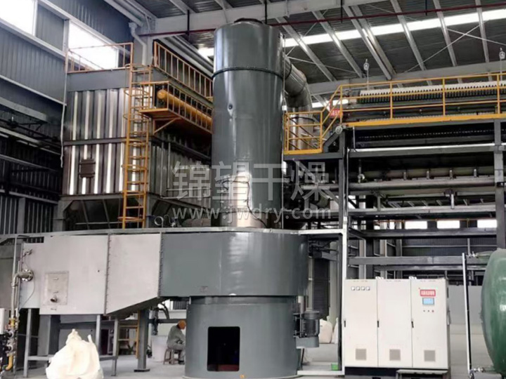 Titanium dioxide high temperature flash vaporization dryer